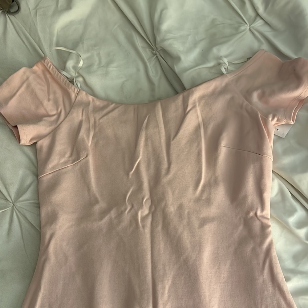 Off shoulder - Picture 2 of 2